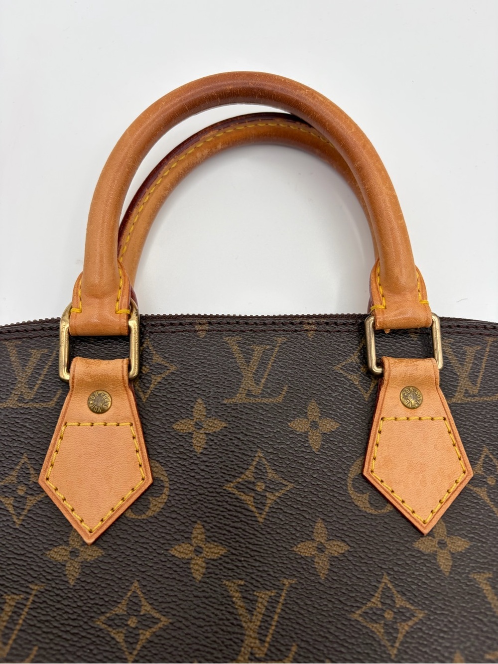 Louis Vuitton Alma PM Monogram Canvas Handbag Brown Leather BA0988 Authentic - Picture 9 of 16